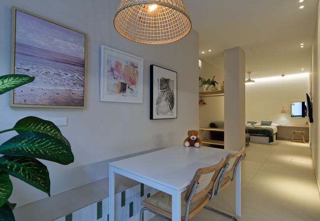 Estudio en Valencia - Esteban Ballester B - Estudio acogedor