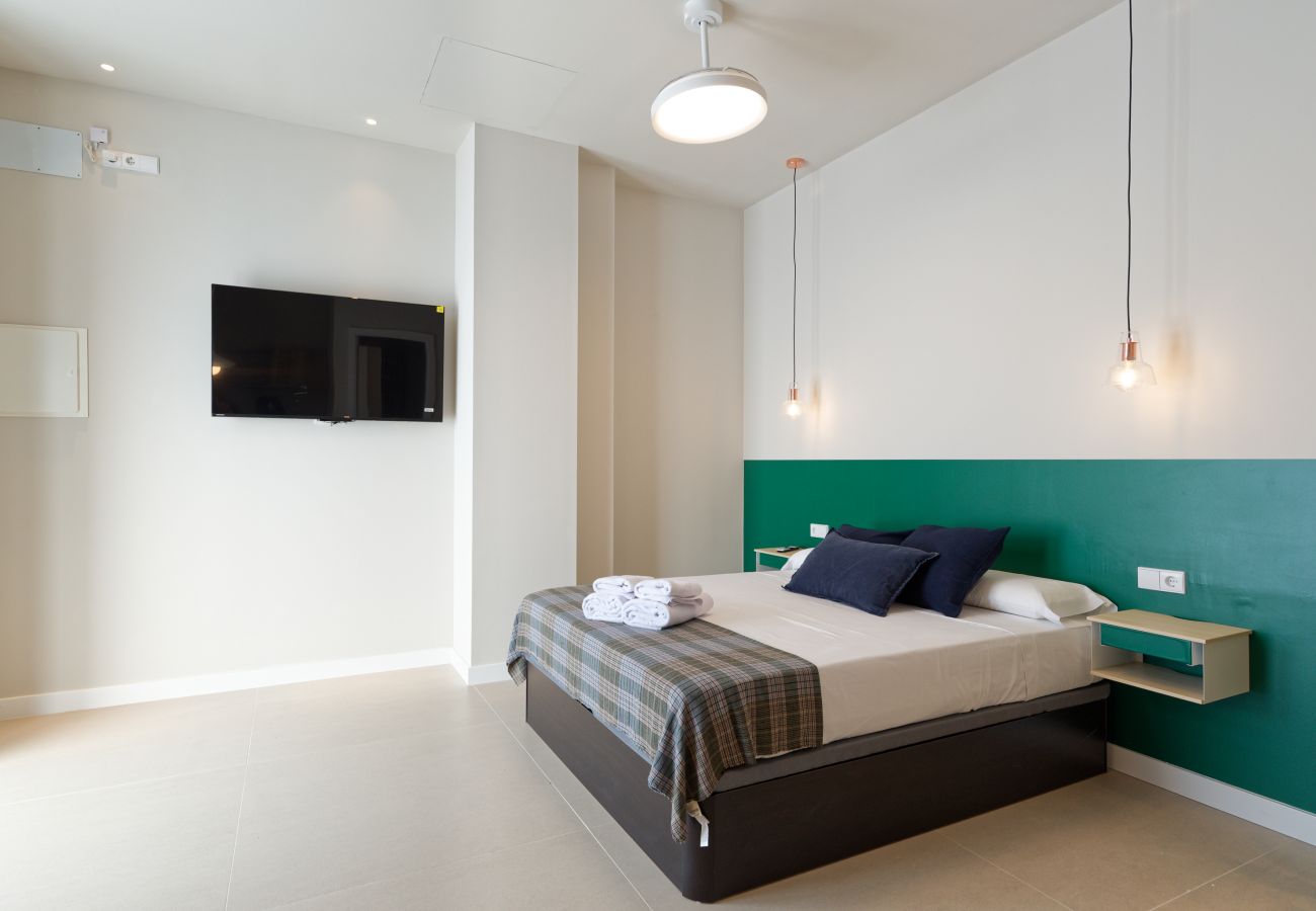 Estudio en Valencia - Colomer B - Estudio chic en Jesus Estudio en Valencia - Colomer B - Estudio chic en Jesus