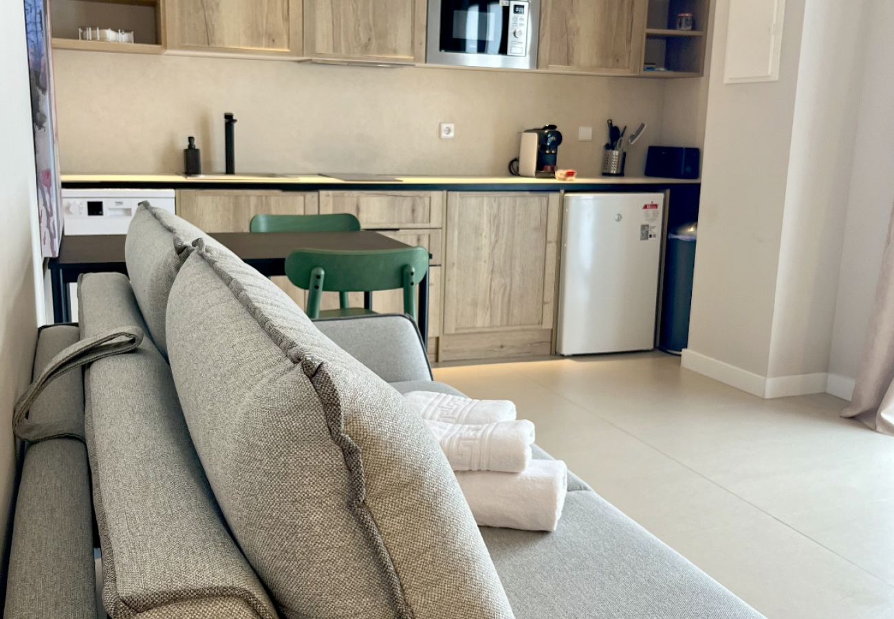 Estudio en Valencia - Colomer D - Estudio chic en Jesus Estudio en Valencia - Colomer D - Estudio chic en Jesus