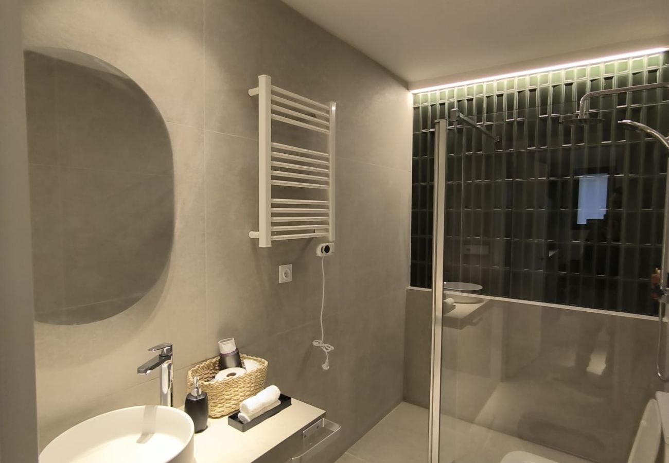 Studio in Valencia - Pintor Nicolau C - Estudio Chic por 4 PAX Studio in Valencia - Pintor Nicolau C - Estudio Chic por 4 PAX