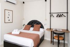 Studio in Valencia - Casa Poeta 112 06
