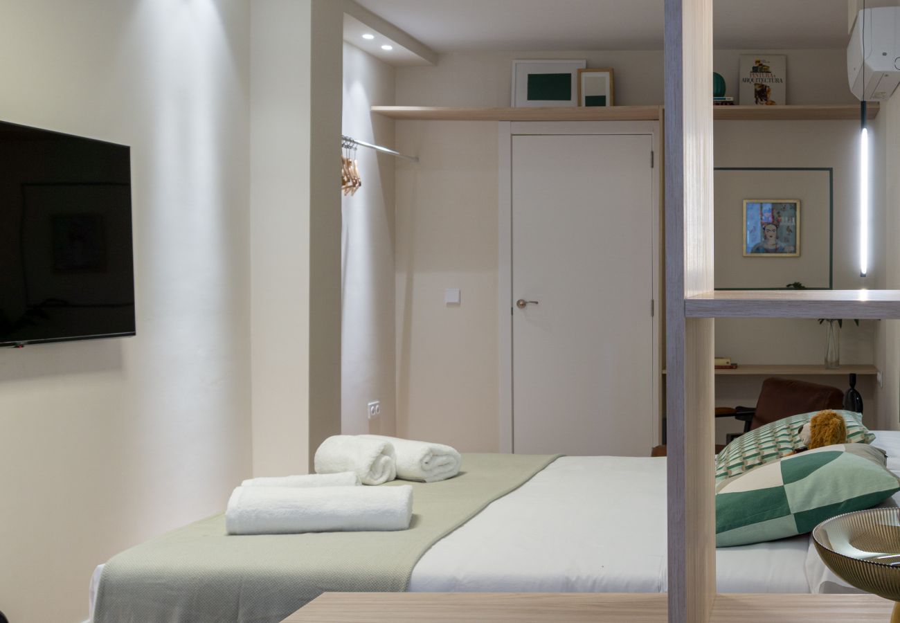 Studio in Valencia / València - Pintor Nicolau A - Estudio Chic