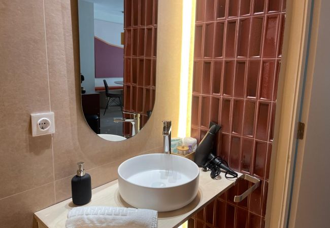 Studio in Valencia / València - Pintor Nicolau D - New studio for 4 PAX Studio in Valencia / València - Pintor Nicolau D - New studio for 4 PAX