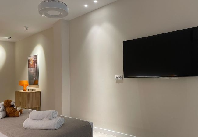 Studio in Valencia / València - Pintor Nicolau G - New studio for 4 PAX Studio in Valencia / València - Pintor Nicolau G - New studio for 4 PAX