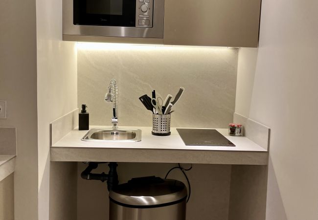 Studio in Valencia / València - Florista B - Estudio de última moda Studio in Valencia / València - Florista B - Estudio de última moda