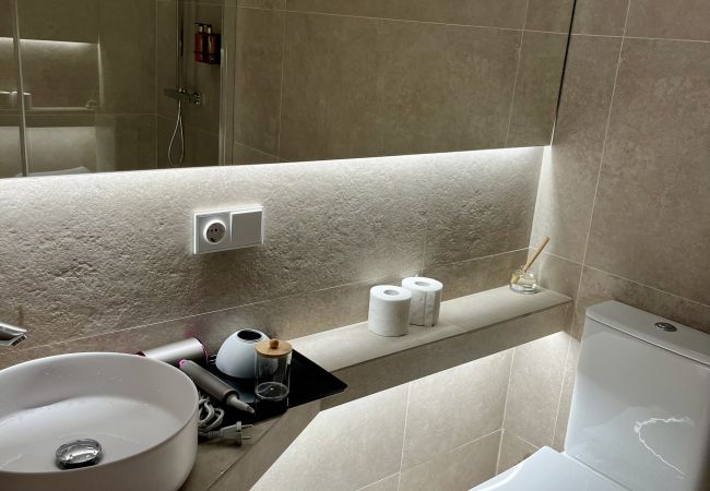 Studio in Valencia / València - Florista B - Estudio de última moda Studio in Valencia / València - Florista B - Estudio de última moda