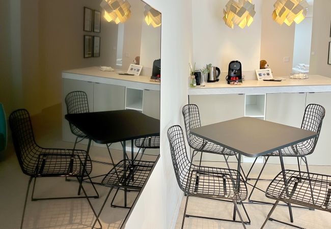 Studio in Valencia / València - Florista B - Estudio de última moda Studio in Valencia / València - Florista B - Estudio de última moda