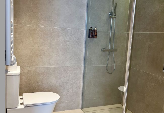 Studio in Valencia - Florista C - Estudio de última moda con terraza Studio in Valencia - Florista C - Estudio de última moda con terraza